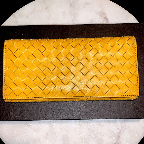 BOTTEGA VENETA CONTINENTAL WALLET BILLFOLD INTRECCIATO MUSTARD LEATHER - Picture 4 of 15